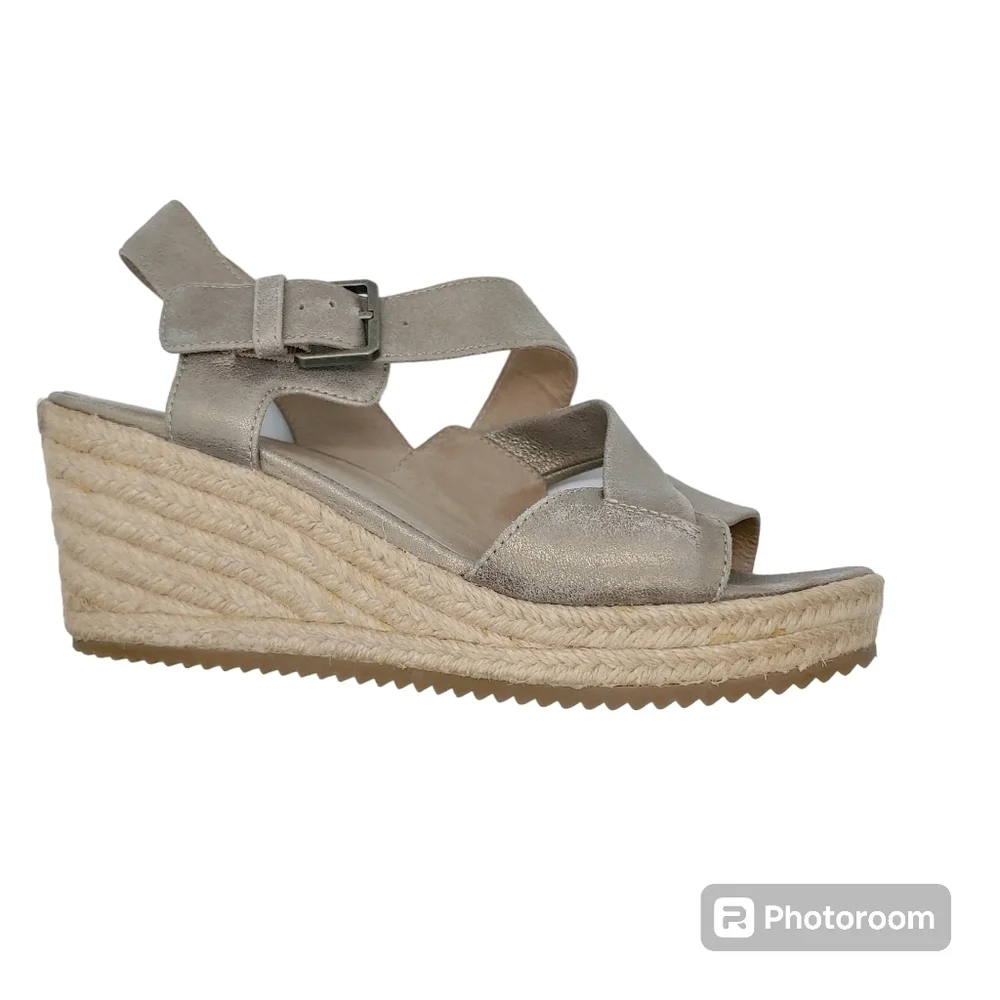 Eileen Fisher Beckon Metallic Suede Espadrille Wedge Sz 7.5 Asymmetrically Strap
